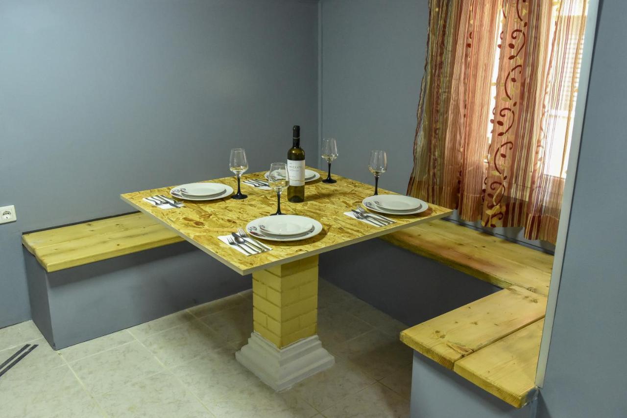 דירות Anemomylos Casa Theotoki מראה חיצוני תמונה
