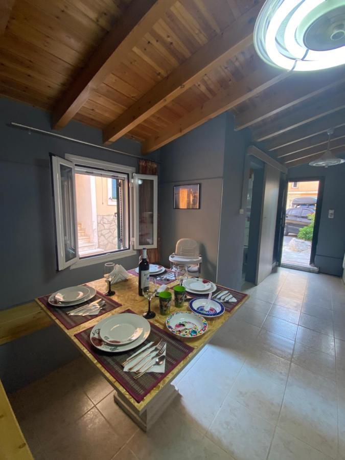 דירות Anemomylos Casa Theotoki מראה חיצוני תמונה